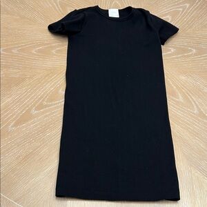 Black Short Sleeve Dress